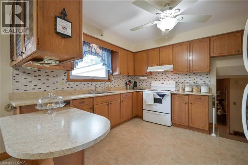 99 LORRAINE Avenue — photo 10 of 40