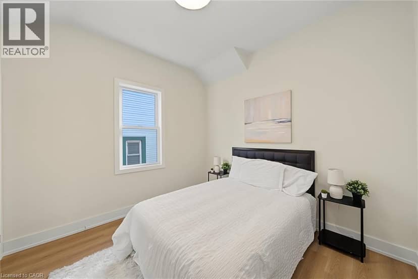234 BALMORAL Avenue S — photo 19 of 37