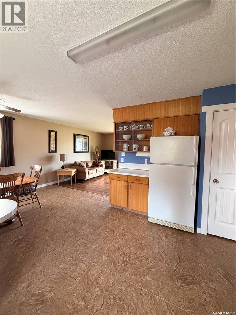 612 2nd STREET W, Meadow Lake, photo 5