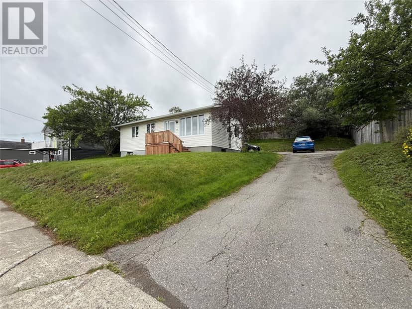 11 Caribou Road — photo 3 of 24
