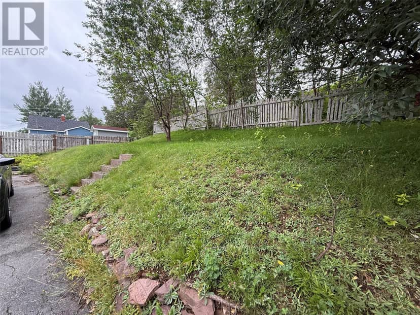 11 Caribou Road — photo 7 of 24