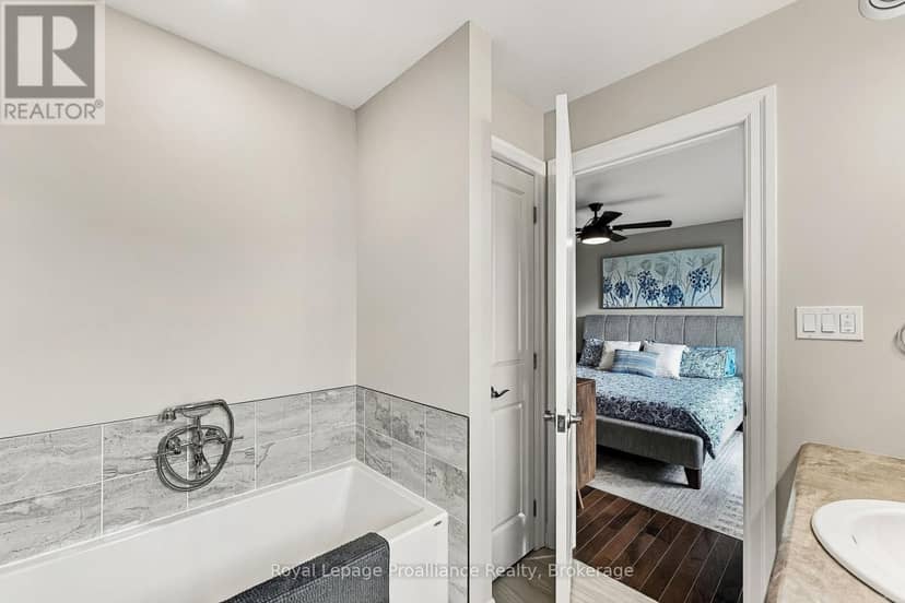 31 Ambrosia Terrace — photo 26 of 40