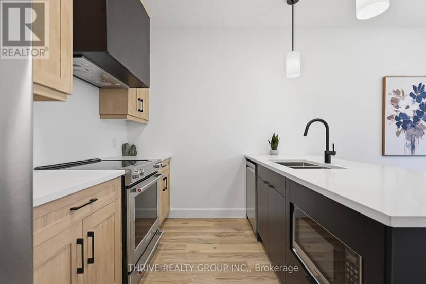14 - 279 Hill Street — photo 11 of 37