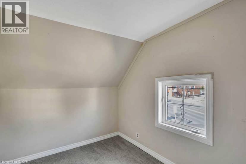 797 HAMILTON Road, London, photo 3