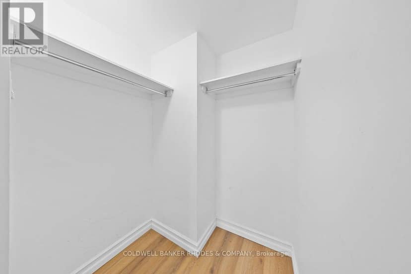 201 - 200 Lett Street — photo 10 of 26