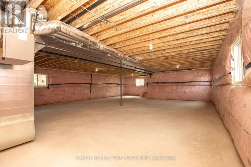 547 Regent Street — photo 31 of 35