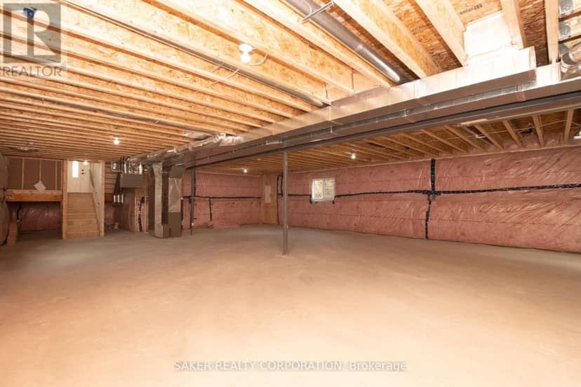 547 Regent Street — photo 32 of 35