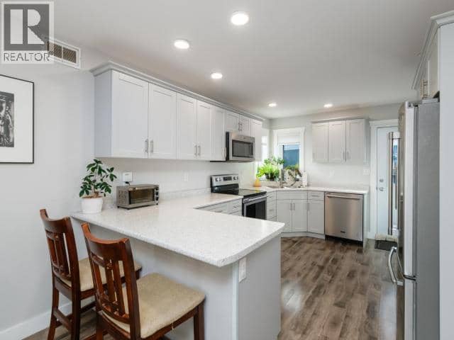 159 Sybil Circle — photo 2 of 39