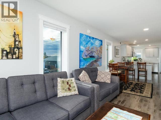 159 Sybil Circle — photo 3 of 39