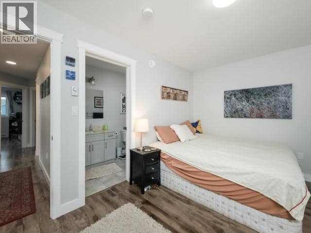 159 Sybil Circle — photo 4 of 39