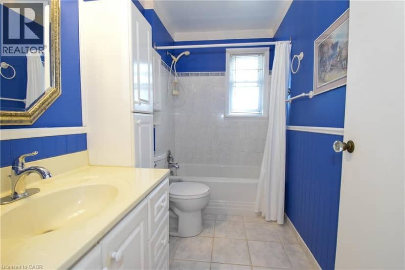 272 CARLTON Street — photo 12 of 27