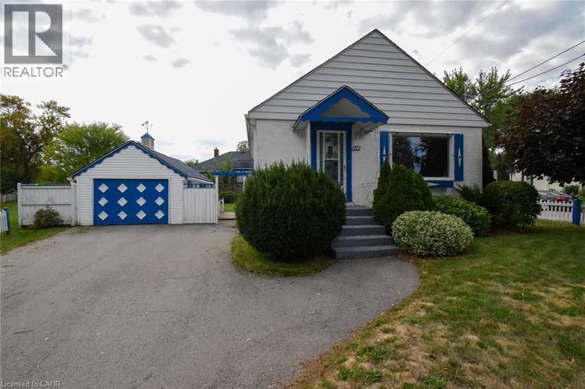 272 CARLTON Street, St. Catharines, photo 3