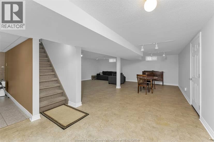 2545 St. Patricks's Avenue — photo 19 of 34