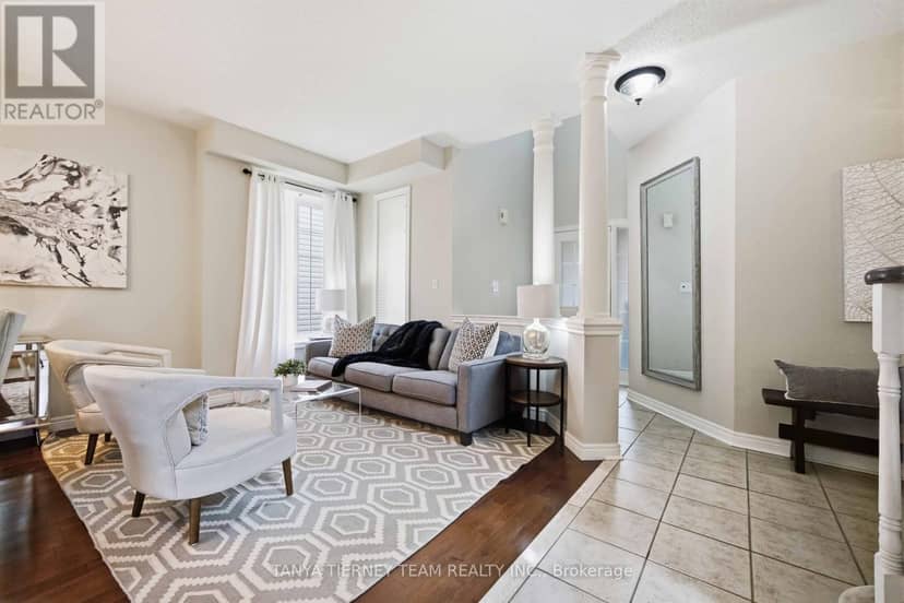 17 Cody Avenue — photo 6 of 40