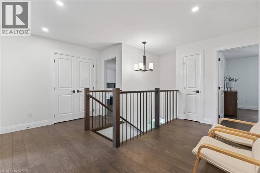 209 JEFFREY Place — photo 18 of 40