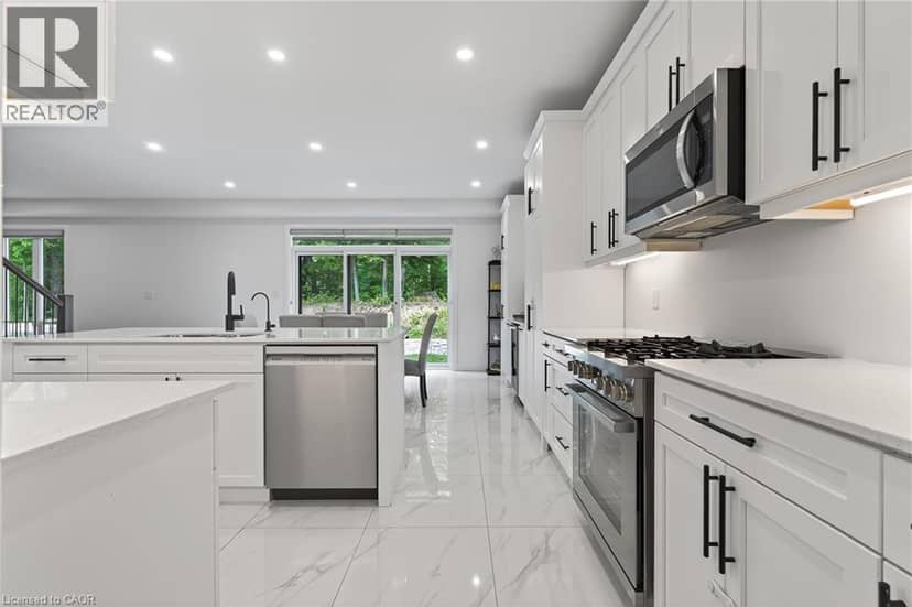 209 JEFFREY Place, Kitchener, photo 7