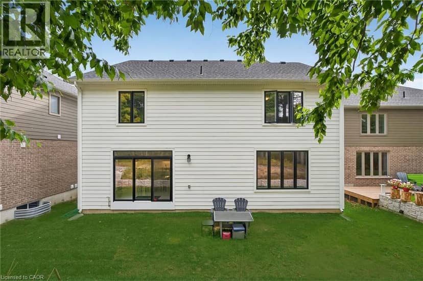 209 JEFFREY Place — photo 34 of 40