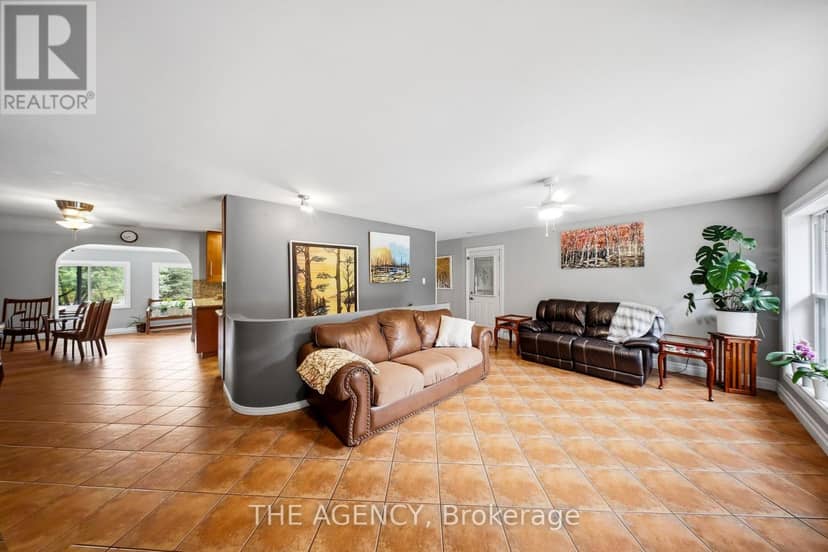 1890 Concession 7 Road, Adjala-Tosorontio, photo 7
