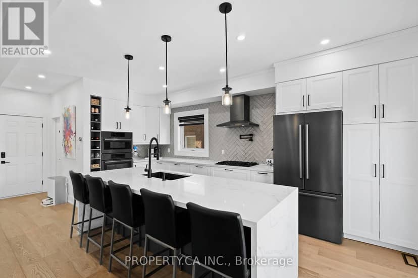 44 Andrew Hill Drive — photo 17 of 40