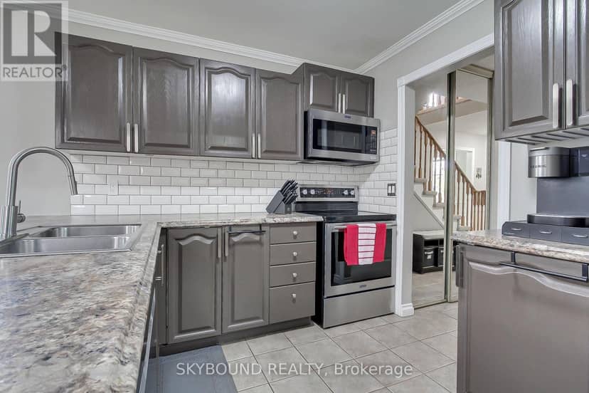 313 Hickling Trail — photo 13 of 40