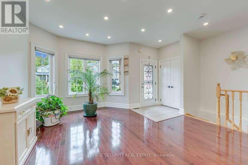25 Pinecliff Crescent, Barrie, photo 5