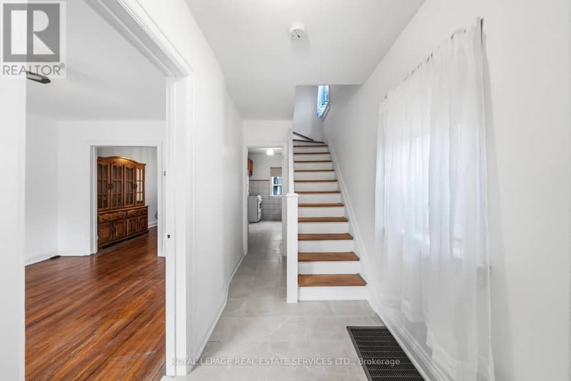 616 Old Weston Road, Toronto, photo 2