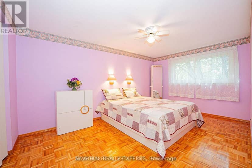 56 - 46 Dearbourne Boulevard — photo 18 of 36