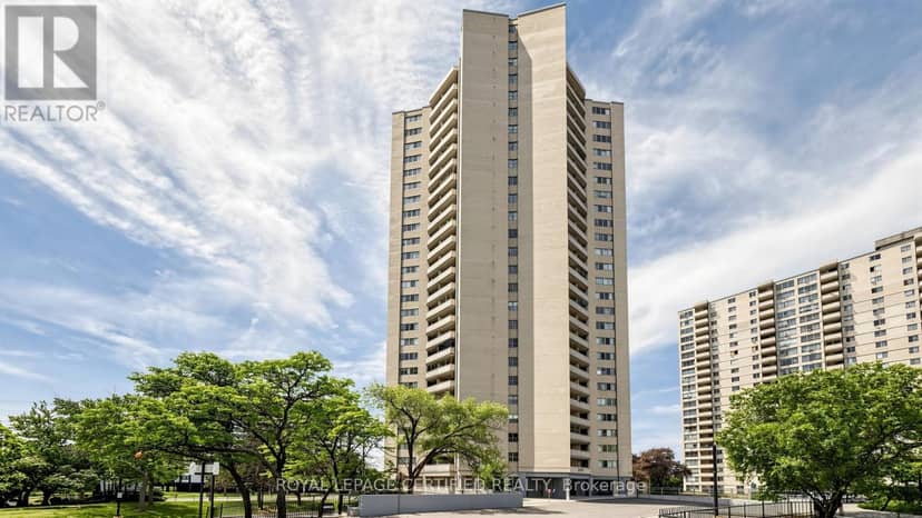 1903 - 330 Dixon Road, Toronto, photo 2