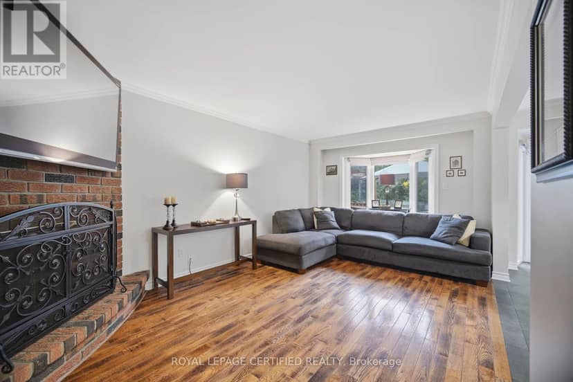 8 Wishart Place — photo 12 of 40