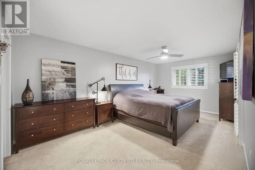 8 Wishart Place — photo 20 of 40