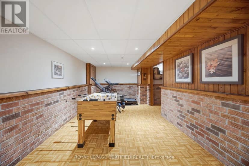 8 Wishart Place — photo 34 of 40