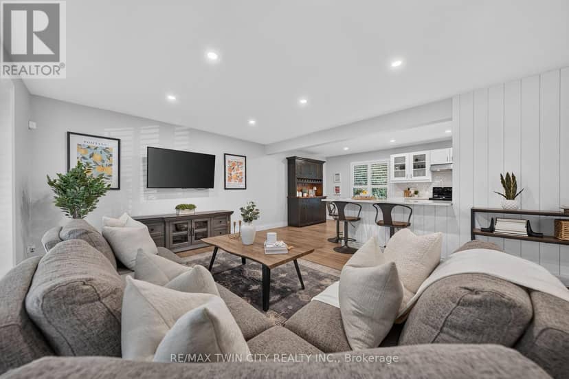 13 Southwick Place — photo 11 of 40