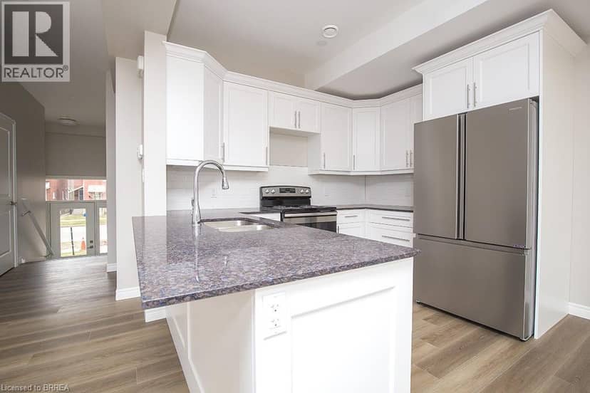 355 WELLINGTON Street — photo 32 of 40
