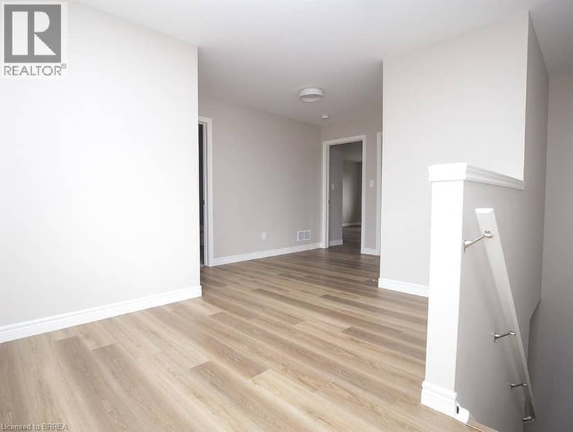 355 WELLINGTON Street — photo 39 of 40