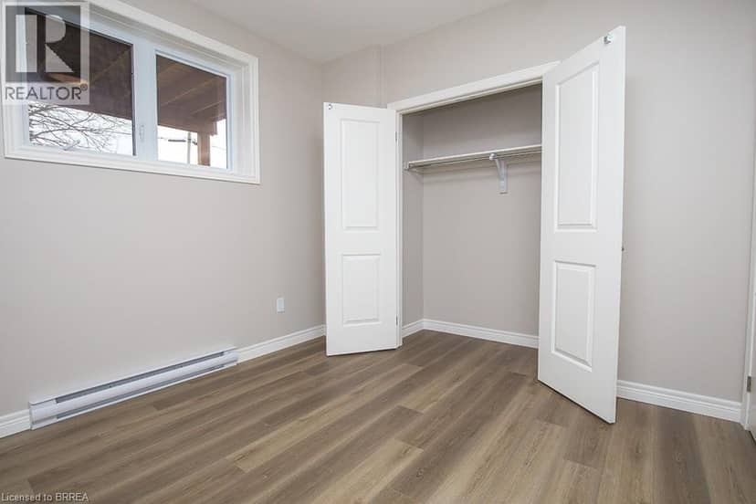 355 WELLINGTON Street — photo 20 of 40