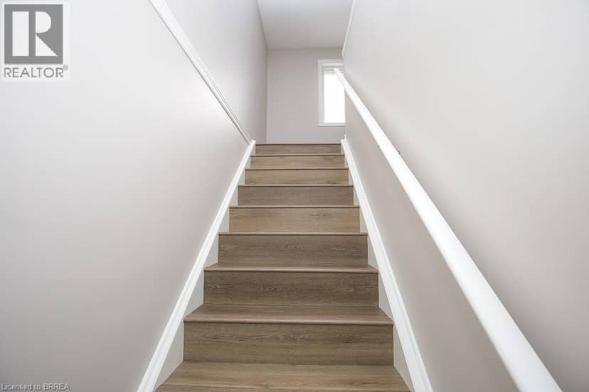 355 WELLINGTON Street — photo 38 of 40