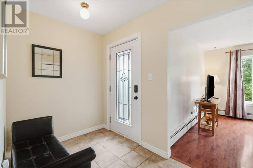 92 Quigleys Lane — photo 3 of 26
