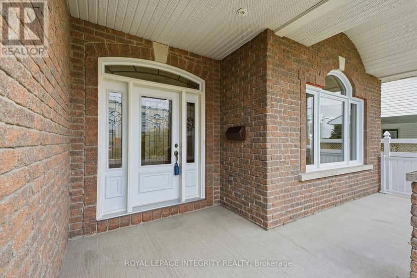 888 Hiawatha Park Road — photo 3 of 40