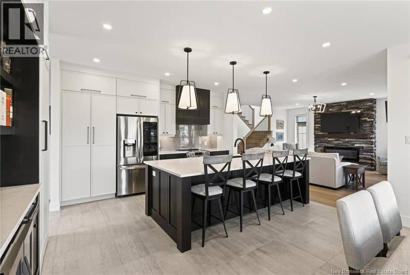 77 Bouchard Street — photo 13 of 40