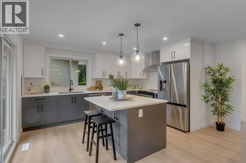 104 Oakmoor Place SW — photo 11 of 40