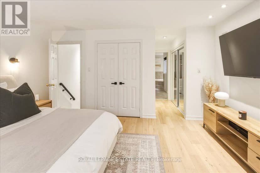 145 Boardwalk Drive — photo 27 of 40