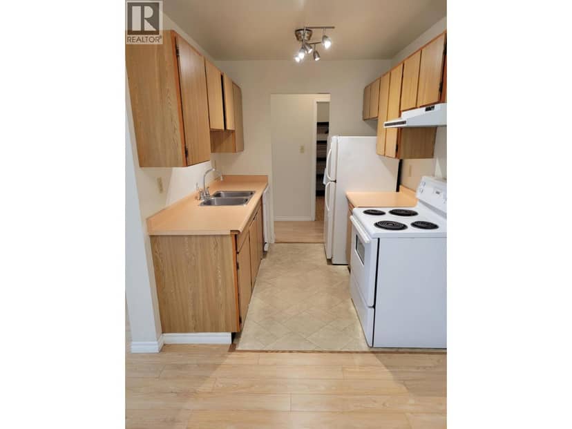 218 8500 LANSDOWNE ROAD, Richmond