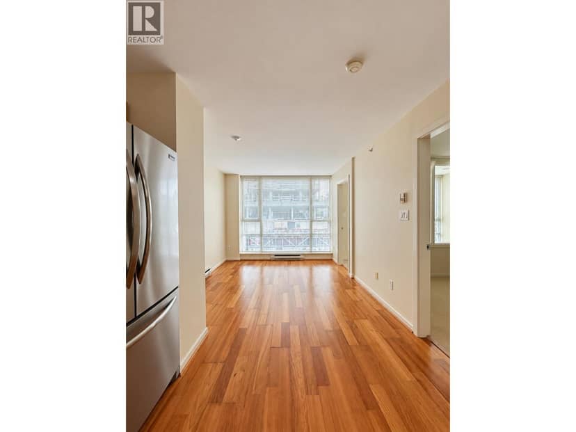 205 2482 SPRUCE STREET, Vancouver, photo 2