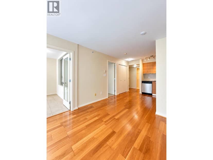205 2482 SPRUCE STREET, Vancouver, photo 3