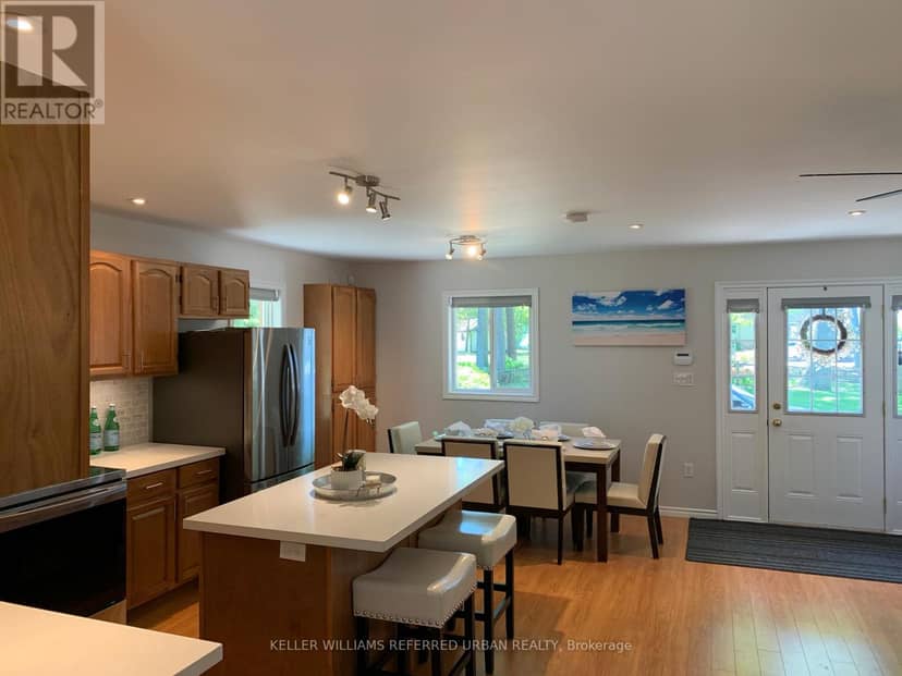 1833 Tiny Beaches Road S — photo 5 of 21