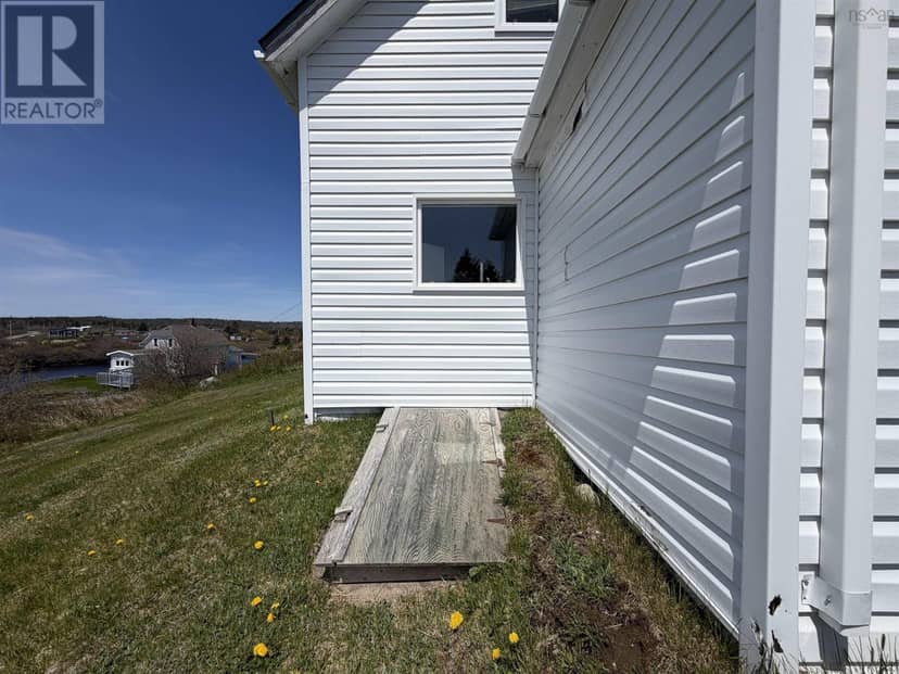 88 Pellerin Road — photo 4 of 36