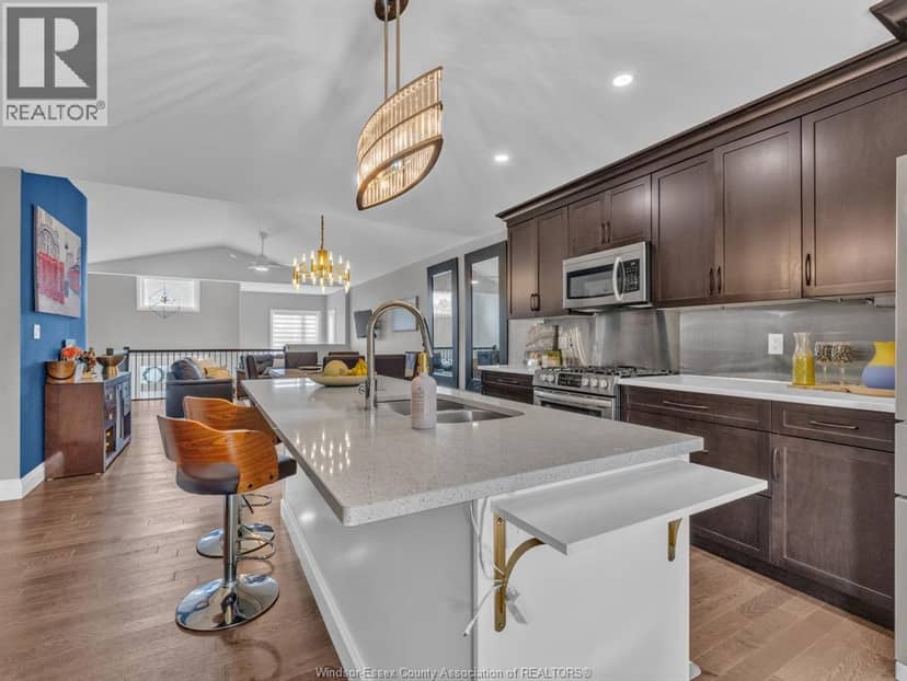 257 Robinson Avenue — photo 13 of 40
