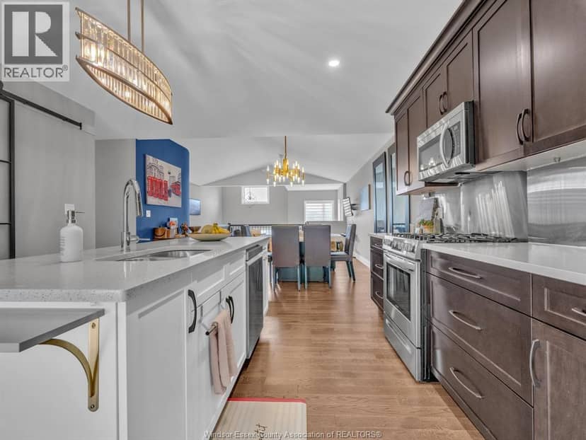 257 Robinson Avenue — photo 15 of 40