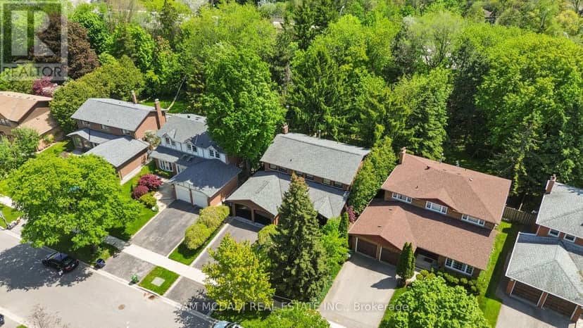5 Canterbury Crescent, Toronto, photo 3