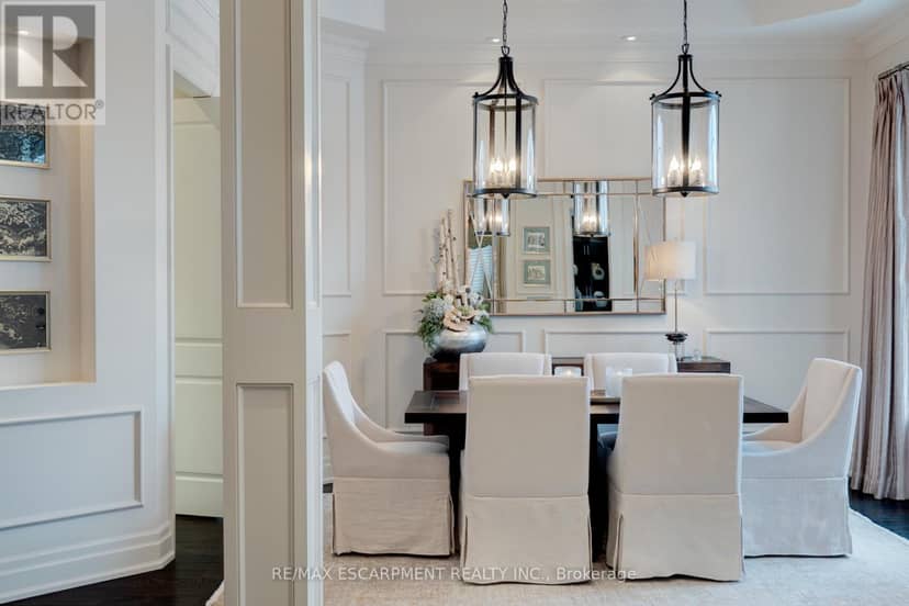 4 Holdroyd Court — photo 19 of 39